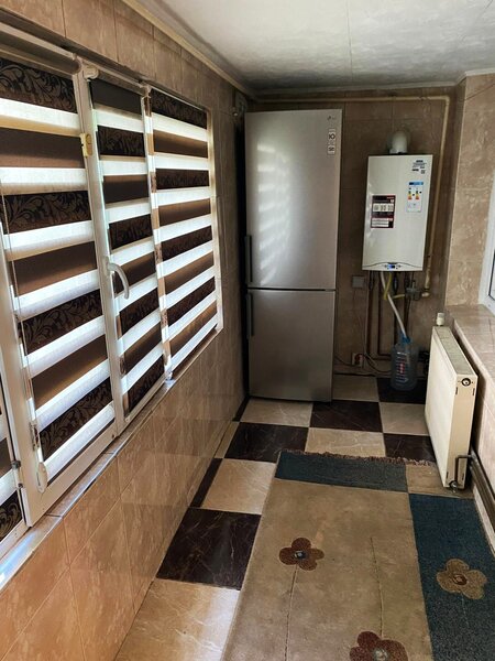 Nicolae Grigorescu Proprietar inchiriez doua camere cu centrala proprie